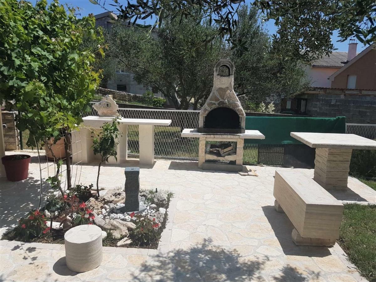 Apartment Maslenica, Near Zadar Extérieur photo